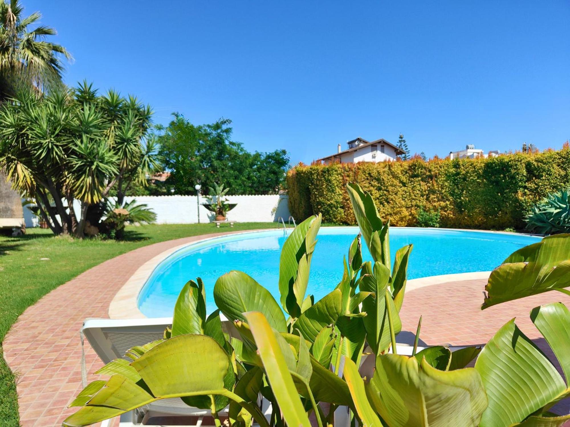 Villa Alfonsa, Fontane Bianche, Siracusa, Private Pool, 10Min From The Beach Экстерьер фото