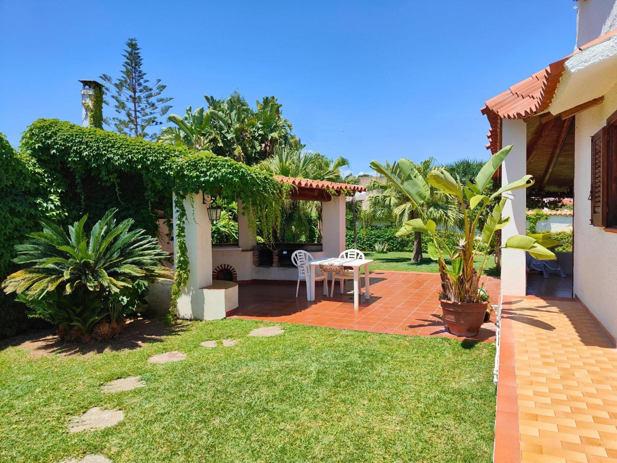 Villa Alfonsa, Fontane Bianche, Siracusa, Private Pool, 10Min From The Beach Экстерьер фото